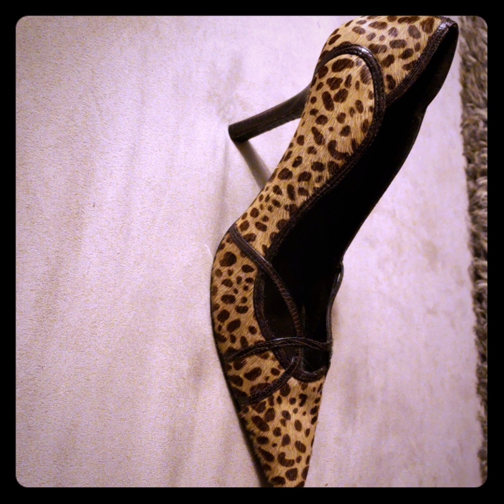 Nine West Leopard Print Pumps